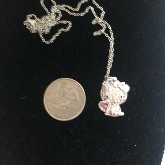 NWT Swarovski Elements Hello Kitty Necklace - Picture 6 of 12